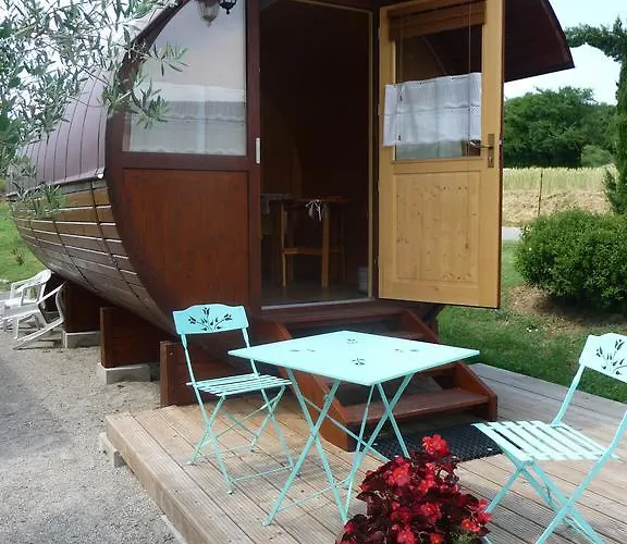 Bed & Breakfast La Ferme Des Denis Chambres Dhotes Chanos-Curson