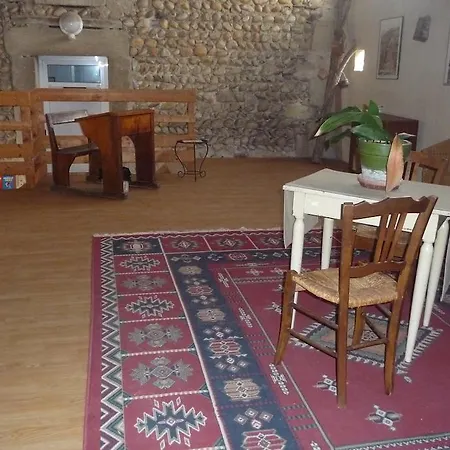 Bed & Breakfast La Ferme Des Denis 3*